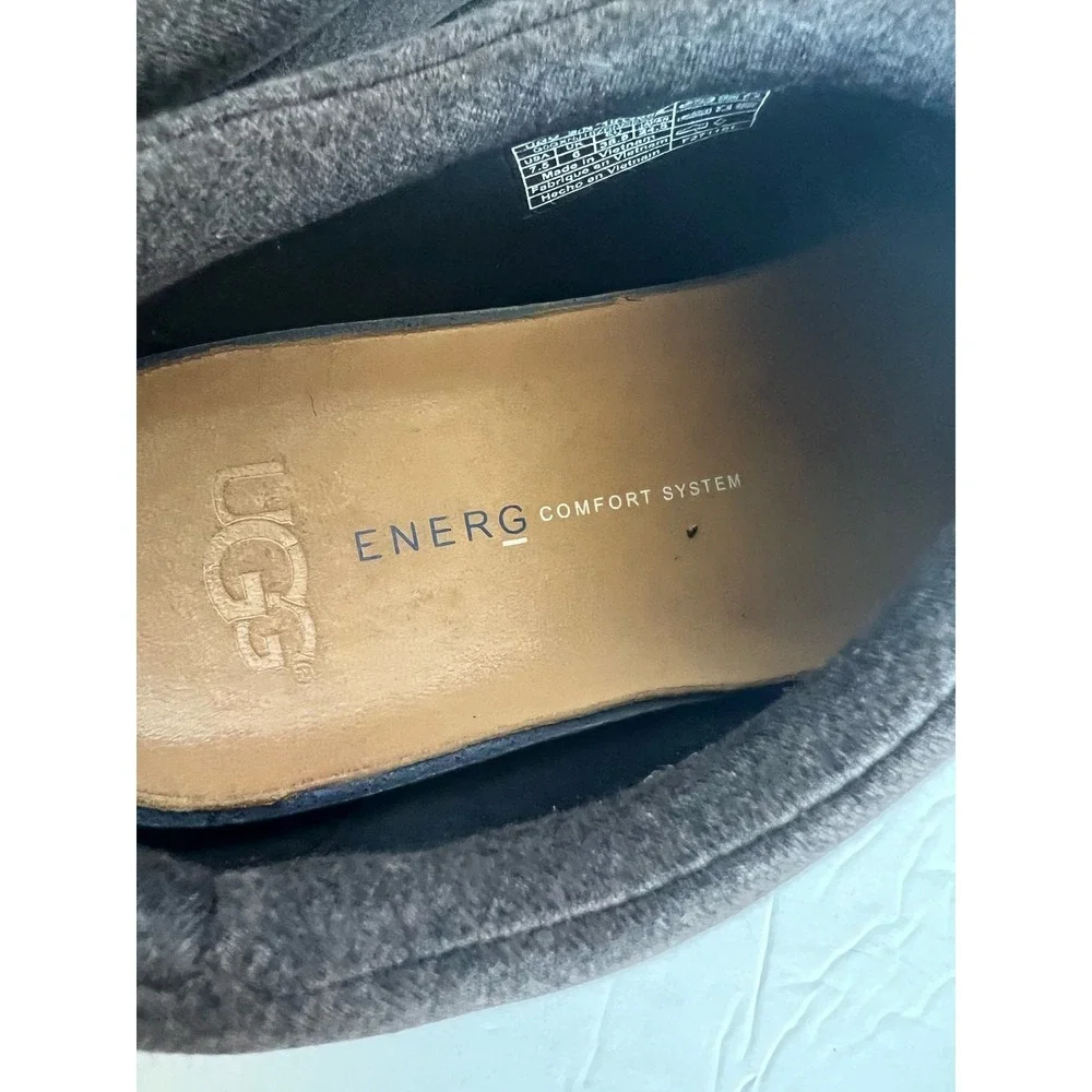 UGG Riviera Women's Slip On Gray Black White Comfort‎ Low Top Sneaker Shoes 7.5